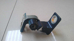 Dobradiça De Porta Traseiro Direito  Virtus Tsi 2018