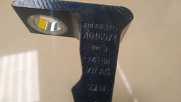 DOBRADIÇA DE PORTA  TRASEIRO DIREITO VIRTUS  TSI 2018 #1