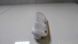 LUZ TETO CORTESIA RENAULT DUSTER 2.0 2012 ORIGINAL