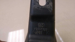 BATENTE SUPERIOR DO RADIADOR MERIVA 1.8 2005