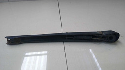 BRAÇO LIMPADOR DA TAMPA TRASEIRA GM MERIVA 2005 DIREITO