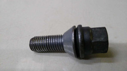 PARAFUSO DA RODA RENAULT DUSTER 2013