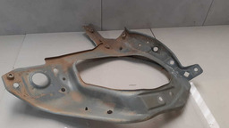 SUPORTE FAROL DIREITO GM MERIVA 2005