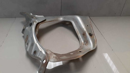 SUPORTE FAROL DIREITO GM MERIVA 2005