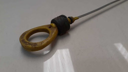 VARETA OLEO MOTOR TOYOTA HILUX 3.0 2015