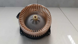 MOTOR VENTILADOR AR FORCADO TOYOTA HILLUX 3.0 2015