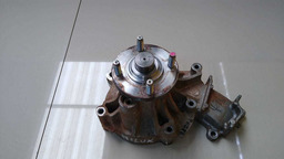 BOMBA D'ÁGUA TOYOTA HILUX 3.0 2015 ORIGINAL