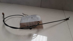 TRAVA TAMPA TRASEIRA TOYOTA HILUX 2015