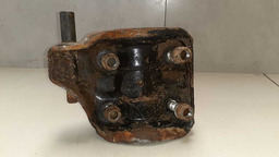 SUPORTE FEIXE MOLA TOYOTA HILUX 2015