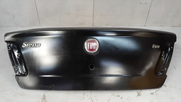 Tampa Traseira Fiat Siena 2004 A 2008 Com Detalhe  Preto