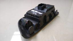 BOTÃO VIDRO ELÉTRICO DIANTEIRO DIREITO GM PRISMA 2013-2016