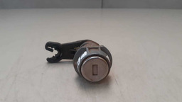 Miolo Chave Porta Dianteira Esquerda  Gm Prisma 2013 A 2016