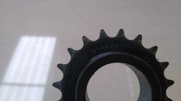 POLIA DENTADA BOMBA ÓLEO RENAULT SANDERO 1.6 2008