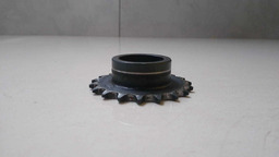 POLIA DENTADA BOMBA ÓLEO RENAULT SANDERO 1.6 2008