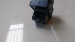 BOTÃO VIDRO ELÉTRICO DIANTEIRO D VW VOYAGE 2015 2016