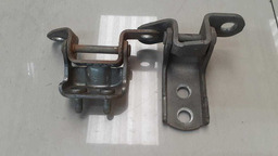 PAR DOBRADIÇAS T.E TOYOTA COROLLA 2002