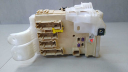 CAIXA FUSÍVEL BSI TOYOTA COROLLA 2.0 2013 2014 2015