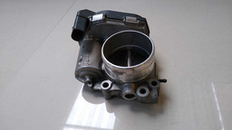 CORPO BORBOLETA VW JETTA 2.0 2014 (1)