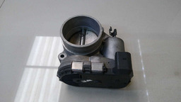 CORPO BORBOLETA GM ZAFIRA 2.0 2010 (3)