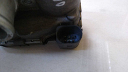 CORPO BORBOLETA GM ZAFIRA 2.0 2010 (2)