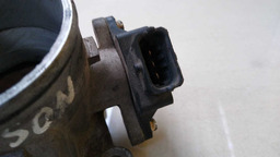 CORPO BORBOLETA HYUNDAI TUCSON 2.0 2005 2006 (2)