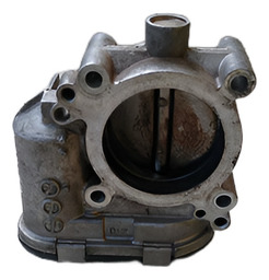 CORPO BORBOLETA MERCEDES B200 2010 (2)