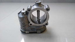 CORPO BORBOLETA MERCEDES C200 C180 2001