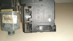 MOTOR MAQUINA VIDRO DIANTEIRO DIREITO PASSAT 2008 A 2010 (2)