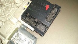 MOTOR MÁQUINA VIDRO DIANTEIRO DIREITO VW JETTA 2014