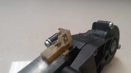 MOTOR REGULAGEM BANCO DIANTEIRA ESQUERDA MERCEDES C230 2005