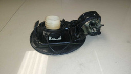 TAMPA PORTINHOLA KIA CARNIVAL 2008 2009