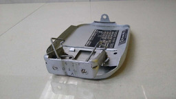 TAMPA PORTINHOLA MERCEDES B180 B200 2007 A 2010