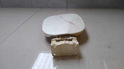 TAMPA PORTINHOLA NISSAN MURANO 2007