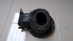 TAMPA PORTINHOLA GM ONIX 2014 2015 1