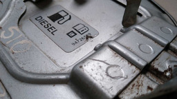 TAMPA PORTINHOLA CHEVROLET S10 2012 2013