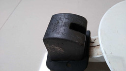 TAMPA PORTINHOLA CHEVROLET CELTA 2001 A 2011