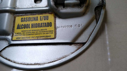 TAMPA PORTINHOLA GM AGILE 2009 2010 2011 2012 2013 1