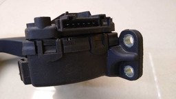 PEDAL ACELERADOR ELETRÔNICO RENAULT DUSTER 2013 A 2016