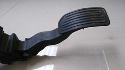 PEDAL ACELERADOR ELETRÔNICO NISSAN MARCH 2014 2015