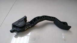 PEDAL ACELERADOR ELETRÔNICO PEUGEOT 207 2009