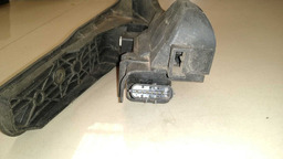 PEDAL ACELERADOR ELETRÔNICO VW JETTA 2.0 2012 A 2015 (2)