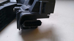 PEDAL ACELERADOR ELETRÔNICO VW JETTA 2011