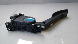 PEDAL ACELERADOR ELETRÔNICO RENAULT SANDERO 2012 A 2016 (1)