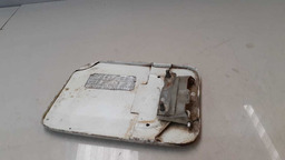 TAMPA PORTINHOLA VW GOL G2 1996 A 2004 (3)