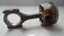 BIELA COM PISTÃO SUBARU LEGACY 1.8 1996 A 1998 (2)