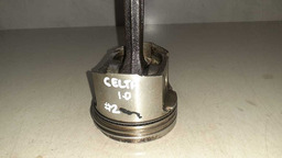 BIELA C/PISTÃO GM CELTA 1.0 2004 (2)