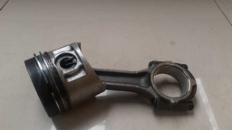 BIELA C/PISTÃO KIA BONGO 2.5 2010 DIESEL  (2)