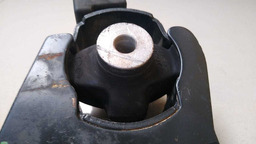 COXIM FRONTAL MOTOR TOYOTA COROLLA 1.8 2006 (1)