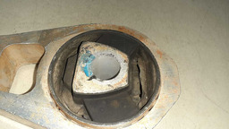 COXIM CÂMBIO INFERIOR JEEP RENEGADE 1.8 2015