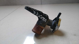 CAVALETE FLANGE TAMPA ÁGUA RADIADOR VELOSTER 2012 2013